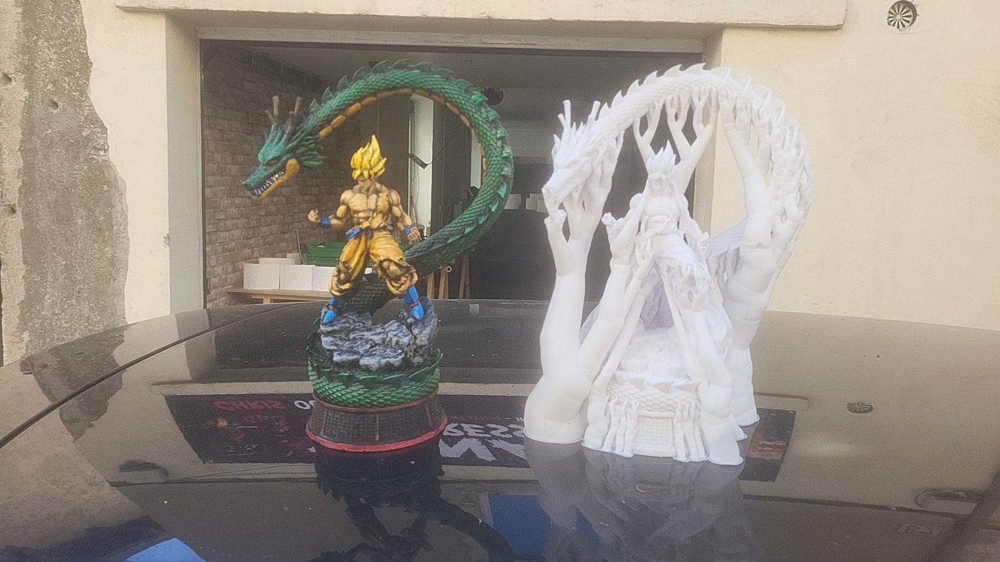 Figurines